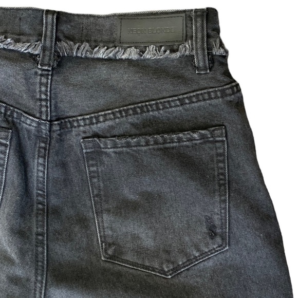 NEON Blonde Siren Mum Fit High Rise Denim Jeans Frayed Black Wash Women's 28 - Picture 11 of 16